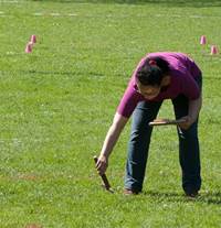 Ein Bild, das Gras, drauen, Feld, Sport enthlt.

Automatisch generierte Beschreibung